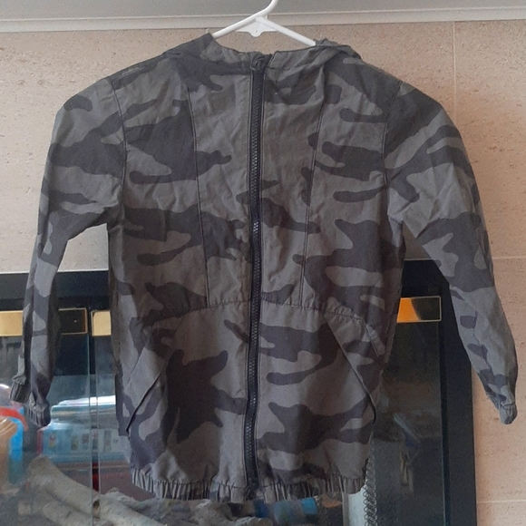 GAP Other - Gap Kids Camouflage Windbreaker